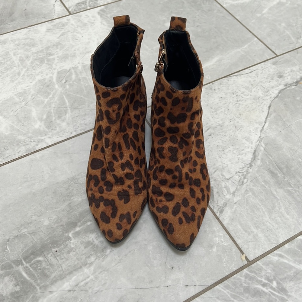 Leopard booties